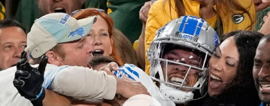 Lions Respond to Amon-Ra St. Brown’s TD with David Montgomery’s Score vs. Packers