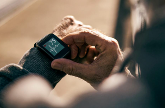 The Role of AI and ML in the Integration of Wearables in Healthcare and Pharma